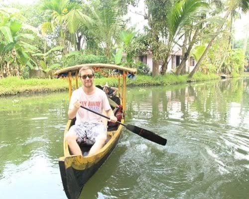 Marari Beach Cleetus Homestay Марарикулам Экстерьер фото